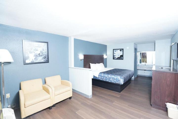 Red Carpet Inn & Suites Newnan Ga