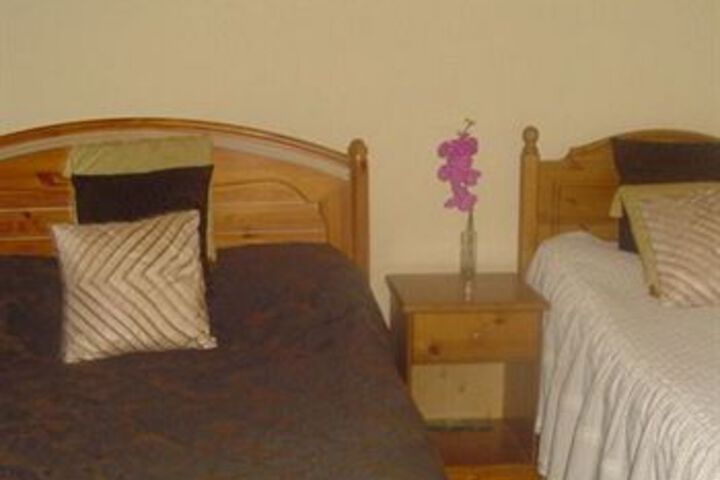 Room 11 of 22