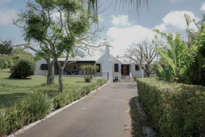 Quintessential Paget Estate Home
