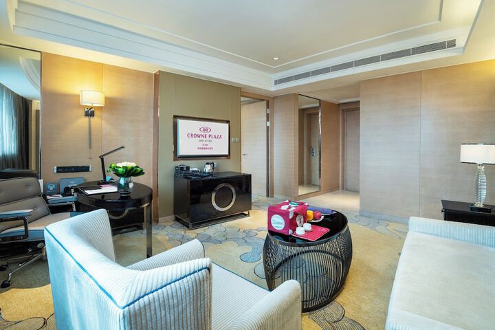 Room 20 of 79