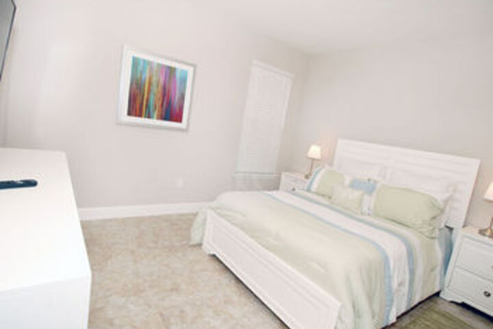 Room 159 of 687