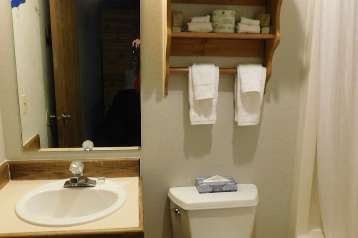 Room 14 of 25