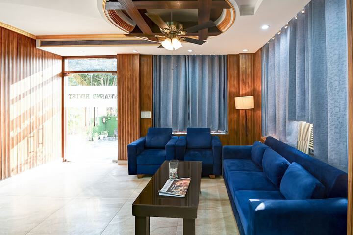 Hotel Interior 16 of 130