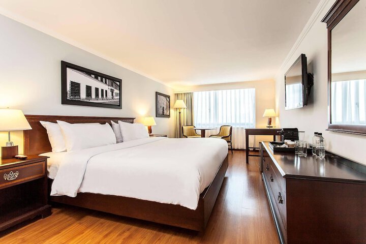 Room 13 of 71