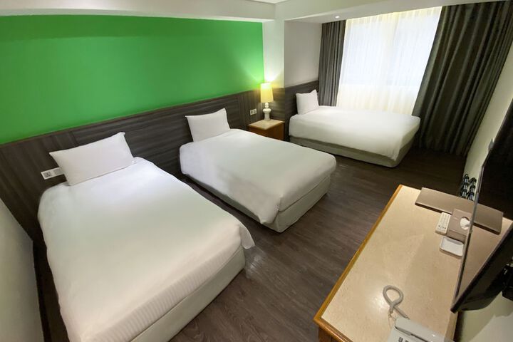 Room 26 of 52