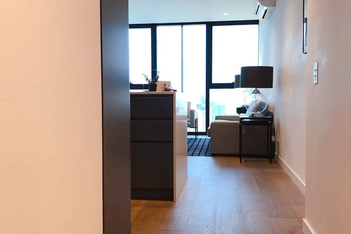 Room 11 of 13