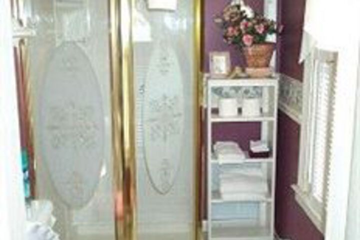 Room 3 of 22