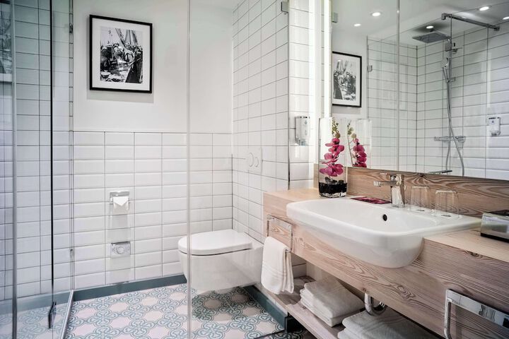 Clean Restrooms