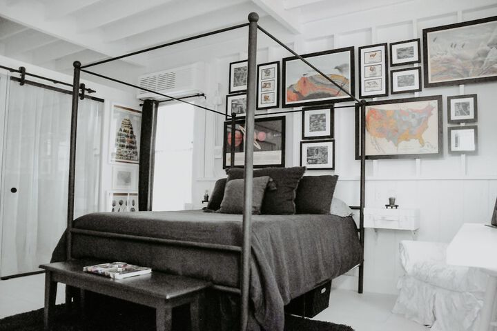 Room 48 of 230