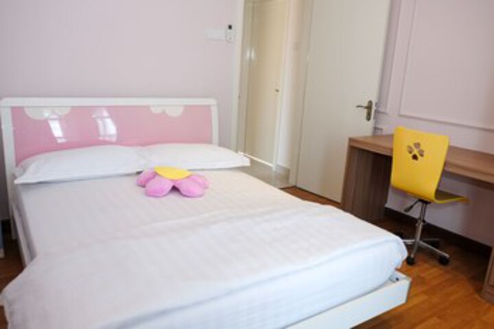 Room 22 of 24