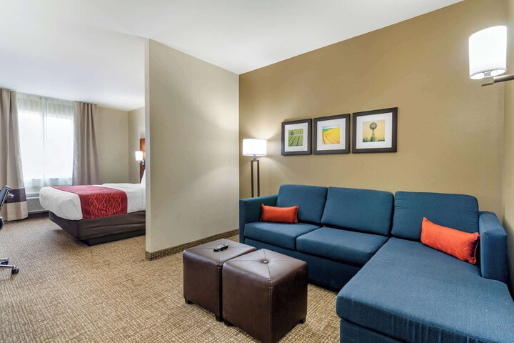 Room 28 of 44