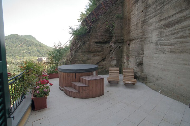 Terrace/Patio 27 of 43