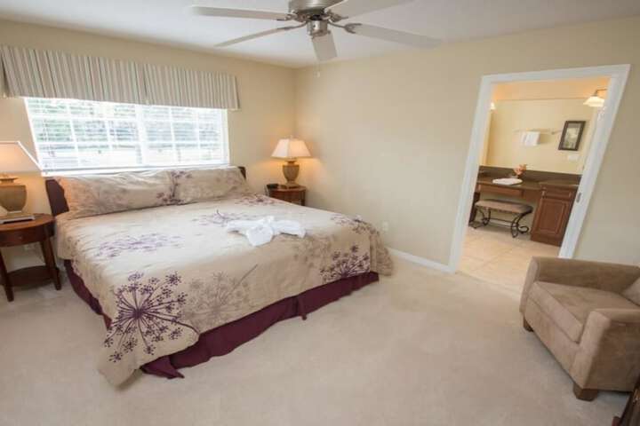 Room 4 of 23