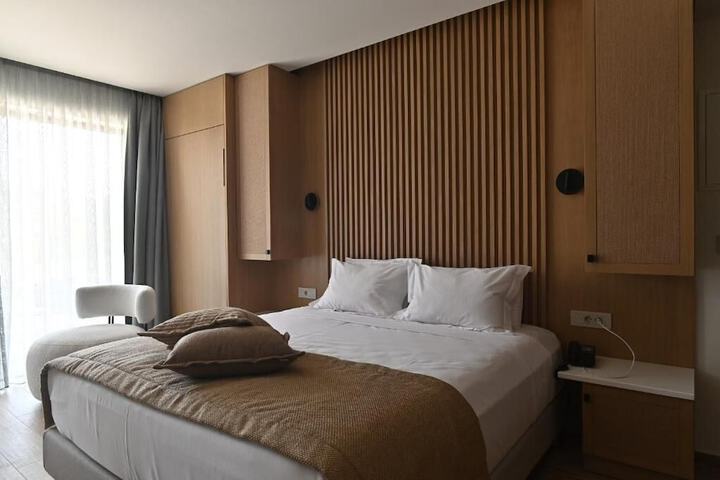 Room 20 of 50