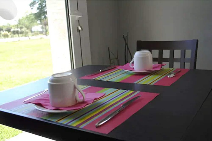 Breakfast/Coffee Service 23 of 39