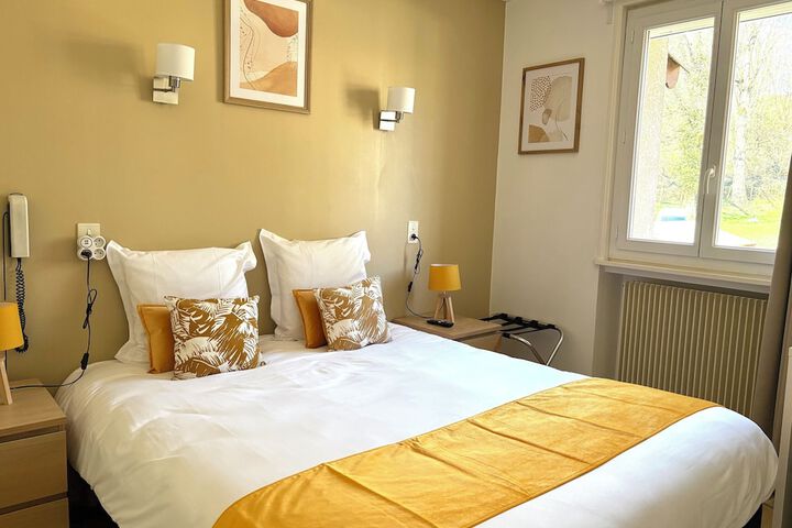 Room 7 of 39