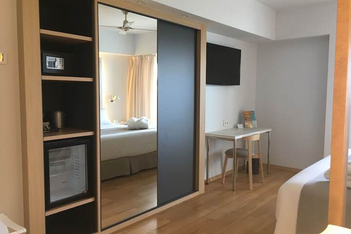 Room 36 of 187