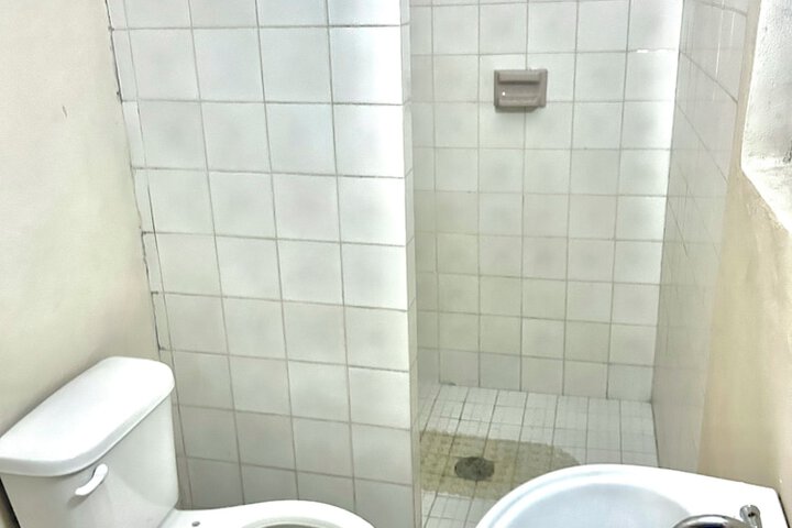 Room 125 of 210