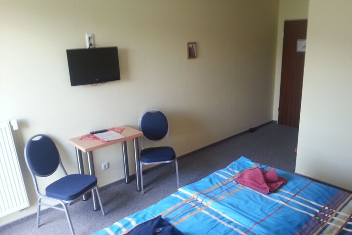 Room 20 of 38