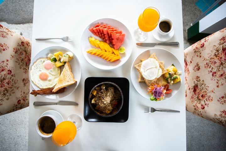 Breakfast meal