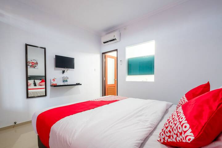 Room 12 of 22