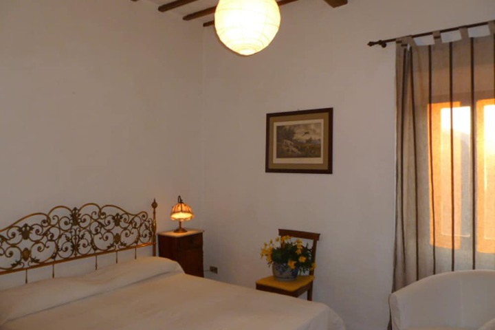 Room 10 of 51