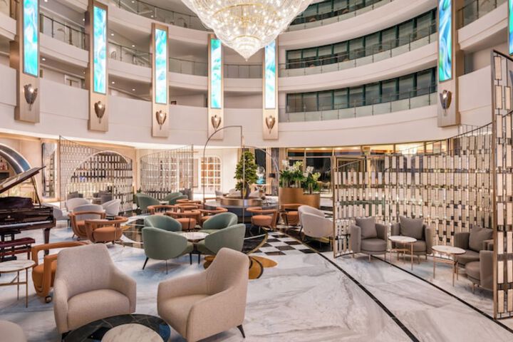 Hotel Lobby