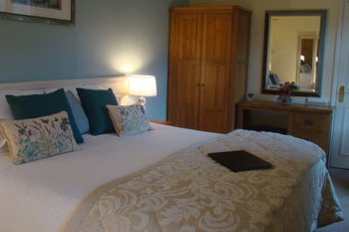 Room 28 of 51
