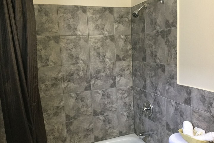 Room 10 of 41