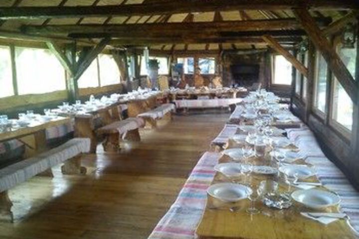 Dining 4 of 45