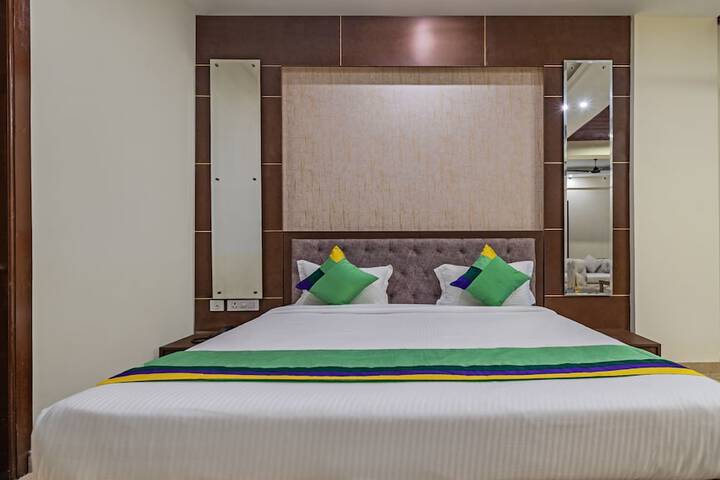 Room 20 of 48