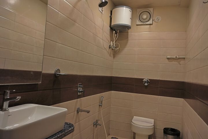 Room 132 of 150