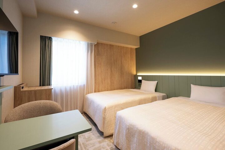 Room 19 of 53