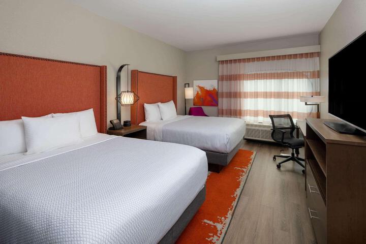 Room 14 of 19