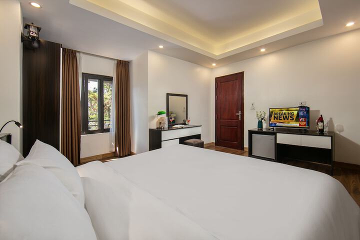 Room 7 of 52