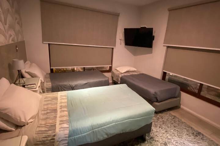 Room 16 of 35