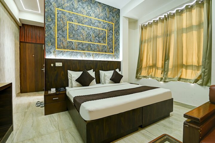 Room 28 of 130