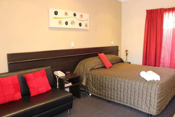 Room 6 of 49