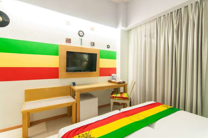 Room 21 of 60
