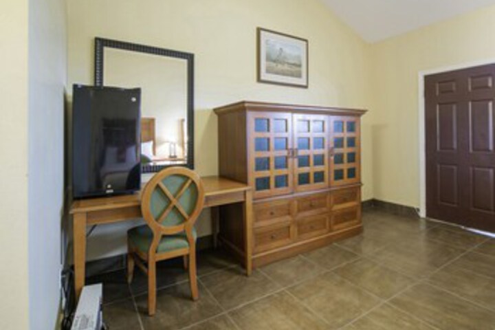 Room 53 of 54