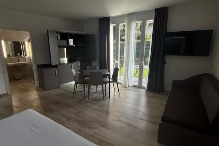 Room 11 of 57