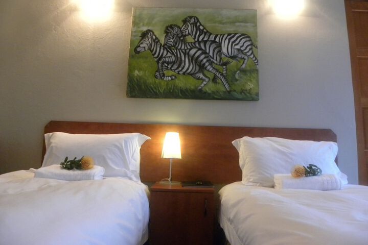Room 11 of 21