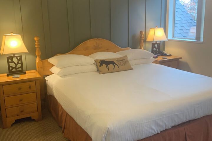 Room 11 of 70