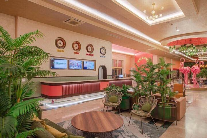 Guest Lobby