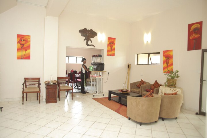 Hotel Interior 4 of 87