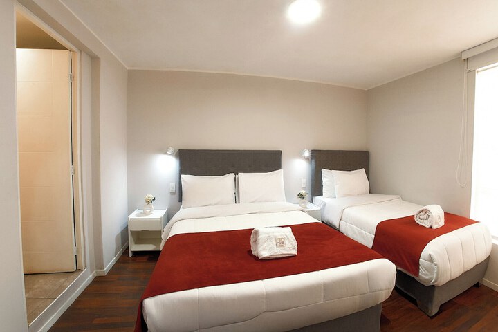 Room 8 of 48
