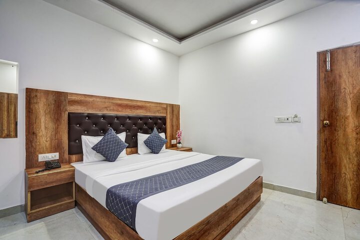 Room 10 of 23