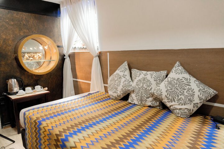 Room 104 of 268