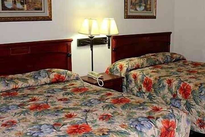 Room 7 of 29