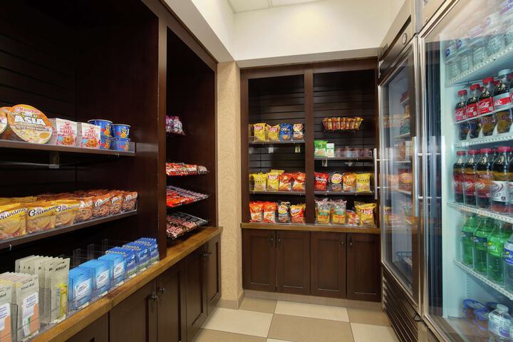 Snack bar
